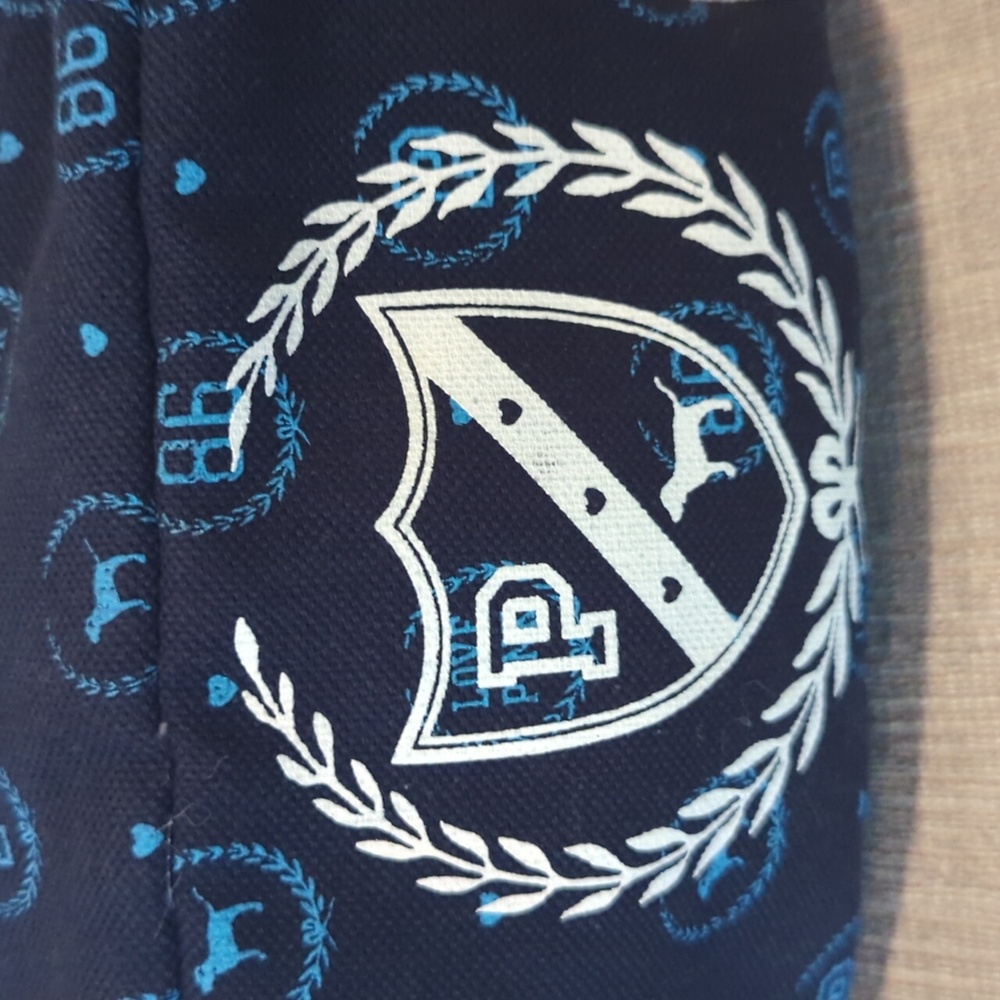 VS PINK Cosmetic Bag with Collegiate Logos Navy Color - Picture 2 of 9